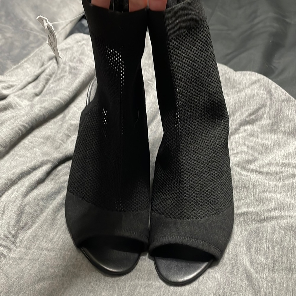 Black open toe elastic bootie